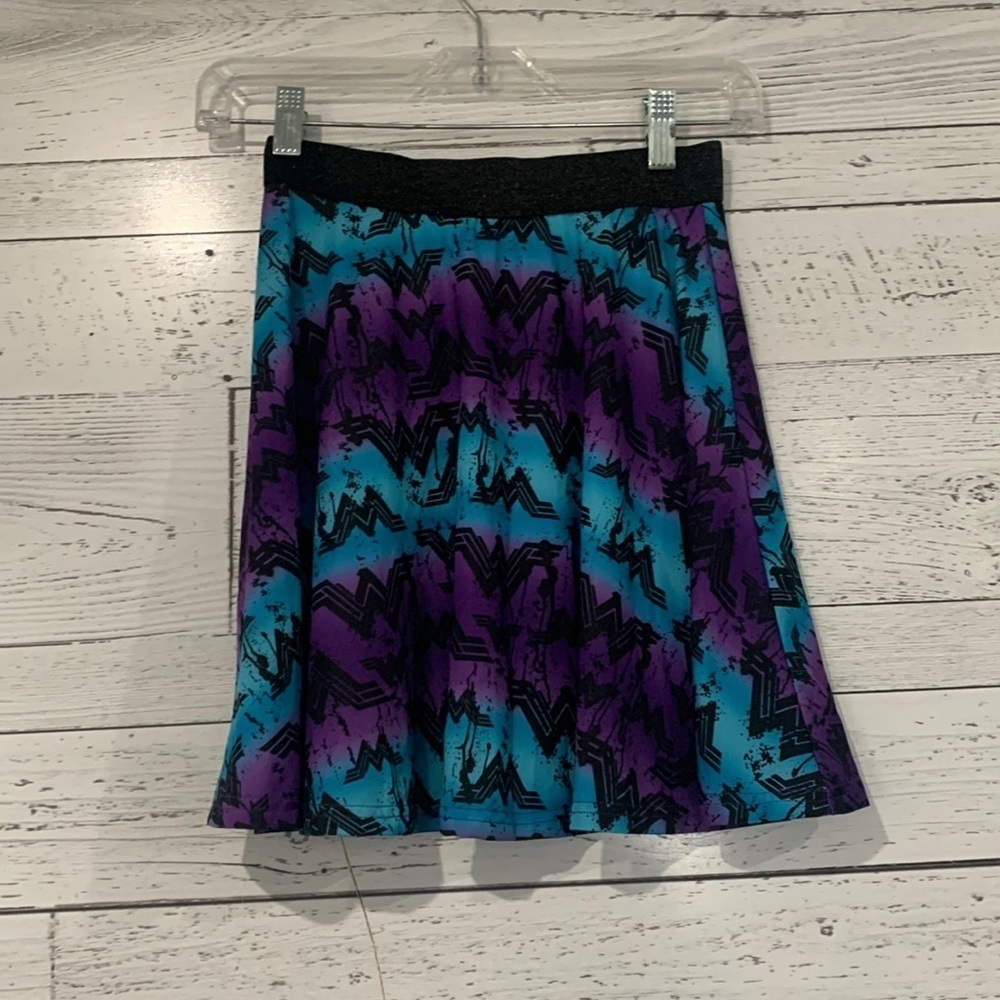 DC Wonder Woman Full Mini Childrens Size L Skirt